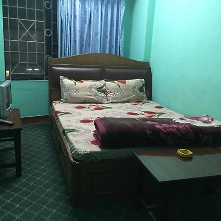 Hotel New Basuki Private Limited Tokha Extérieur photo